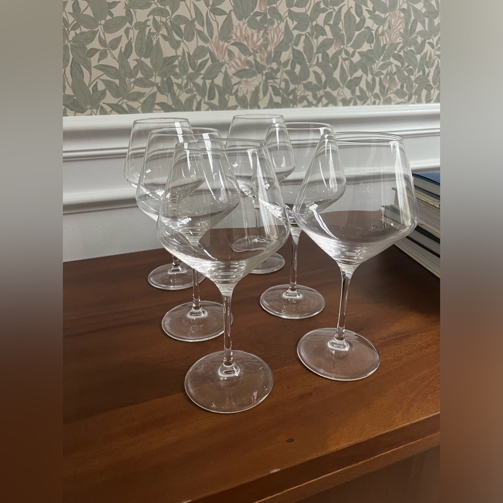 World Markey Red Wine Glasses
